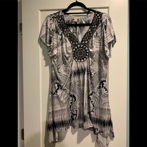 World unity silky top XL shark bite